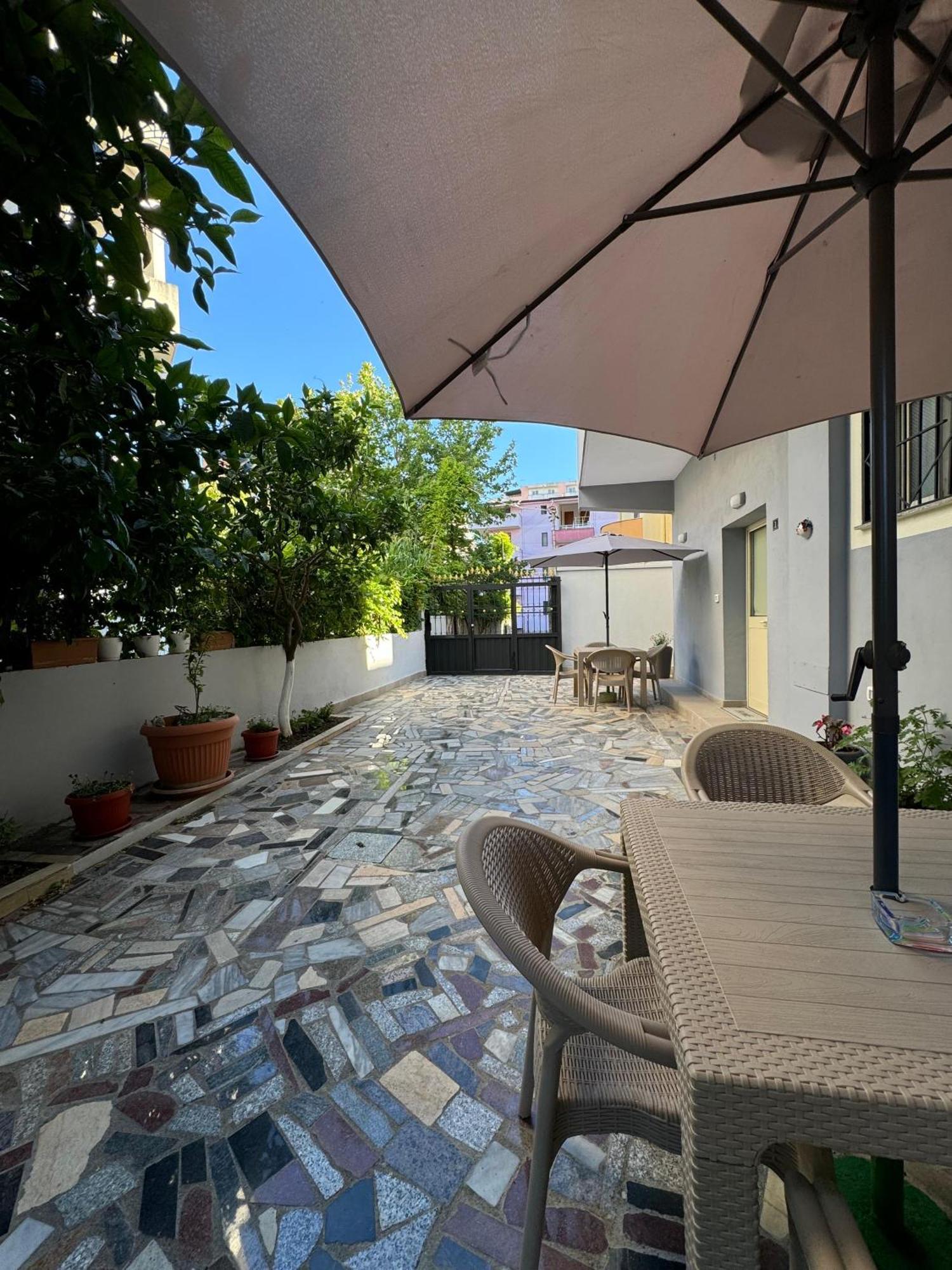 Edlira Apartments Durrës Kültér fotó